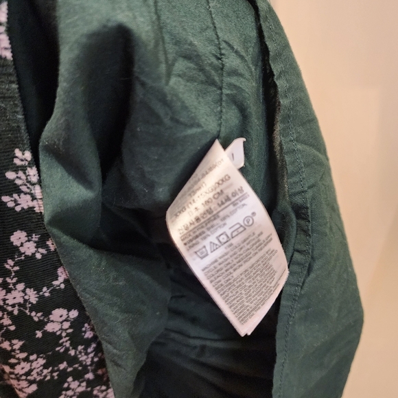 GAP Kids Girls  Green Floral Long Sleeves Corduroy Dress size XXL (14-16) - Picture 9 of 13